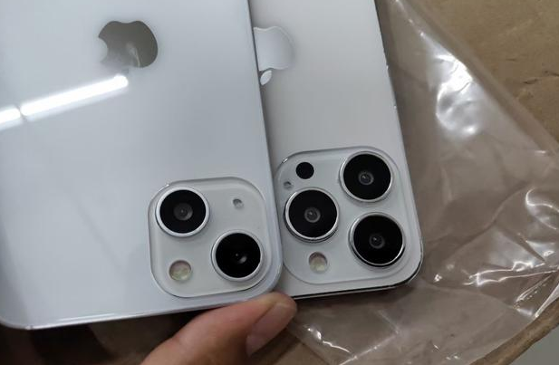 东风苹果手机维修分享iPhone 13‌机模长什么样 