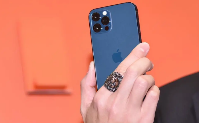 东风苹果手机维修分享iPhone12系列重启方法教程 